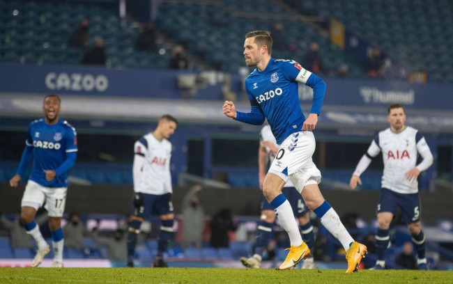 的战术解析 的战术解析